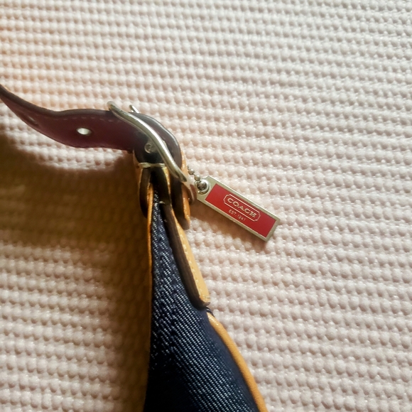 SOLD - COACH Vintage  Y2K  Hampton Hobo Purse - Denim - Picture 6 of 13